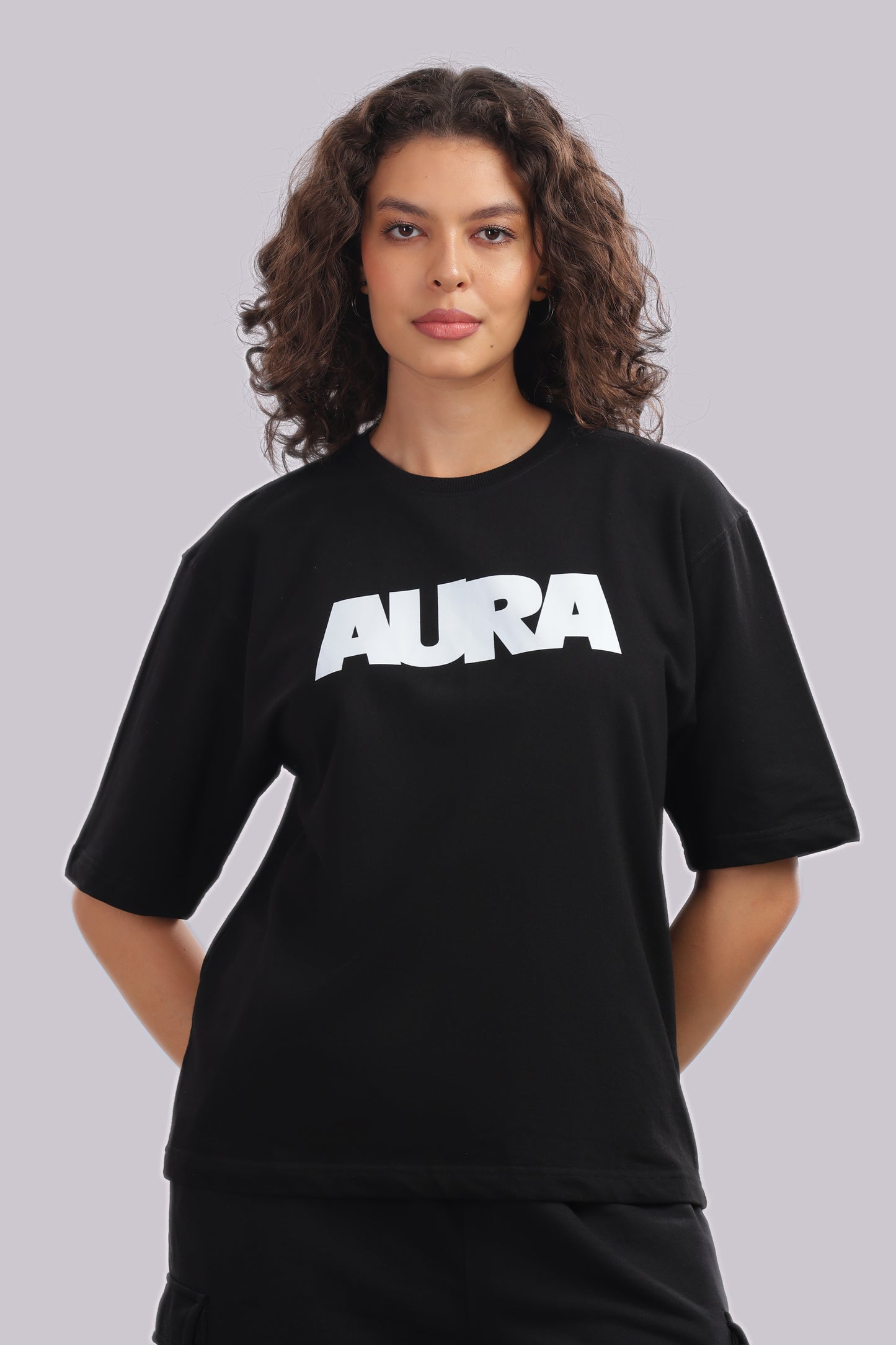 AURA Oversized Graphic Tee – Bunker Fit