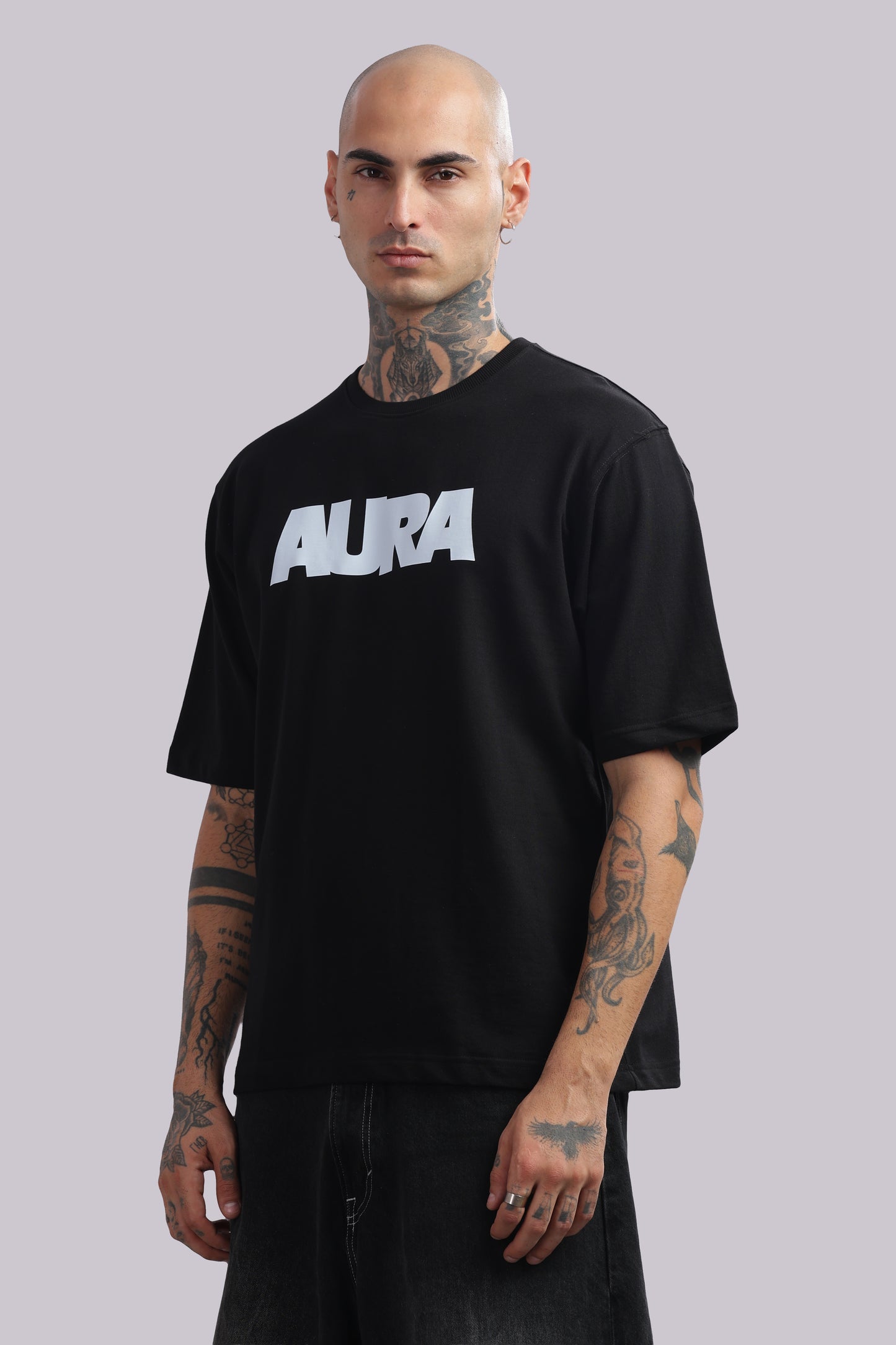AURA Oversized Graphic Tee – Bunker Fit