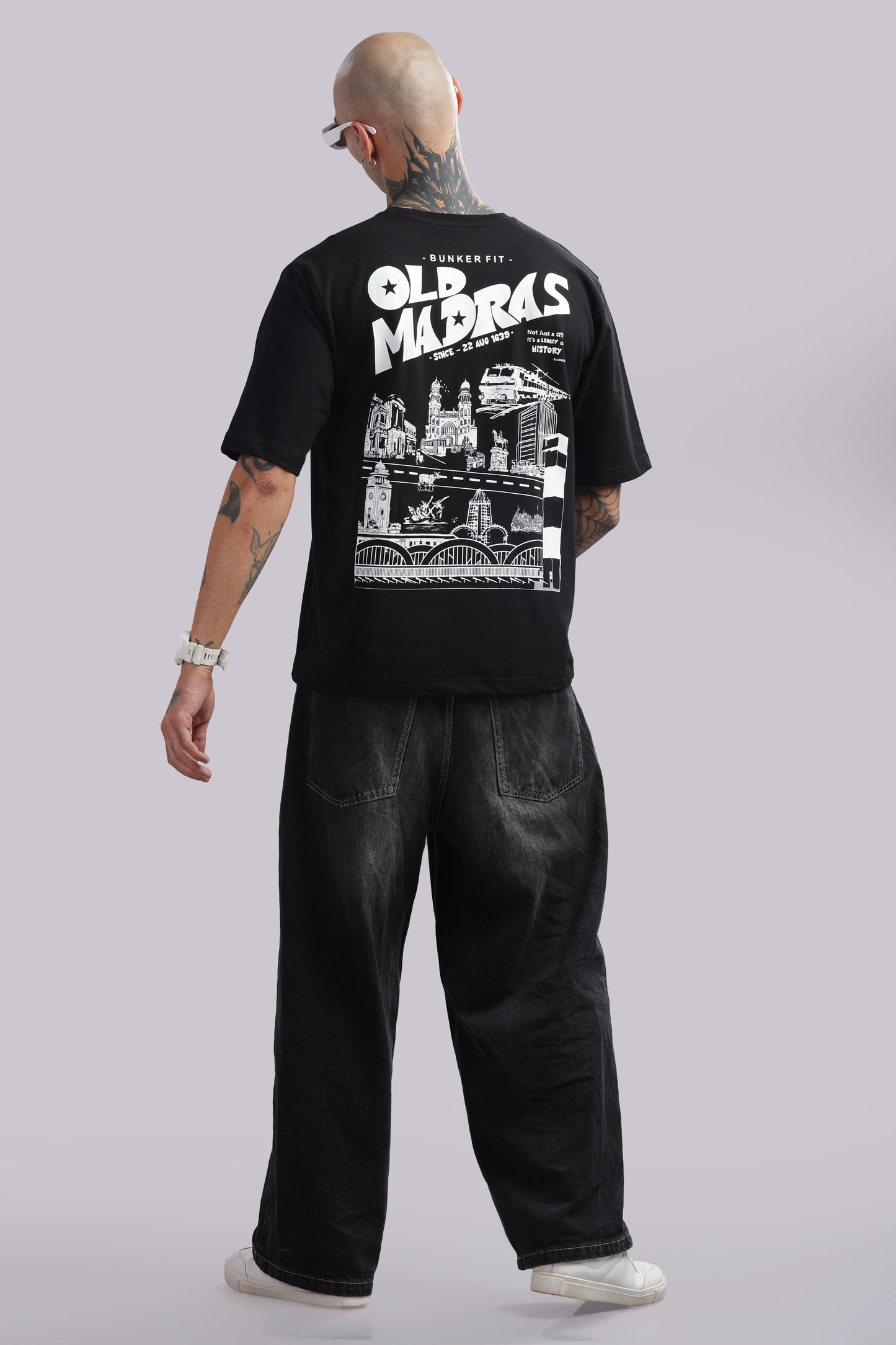 Old Madras Oversized Graphic Tee – Bunker Fit