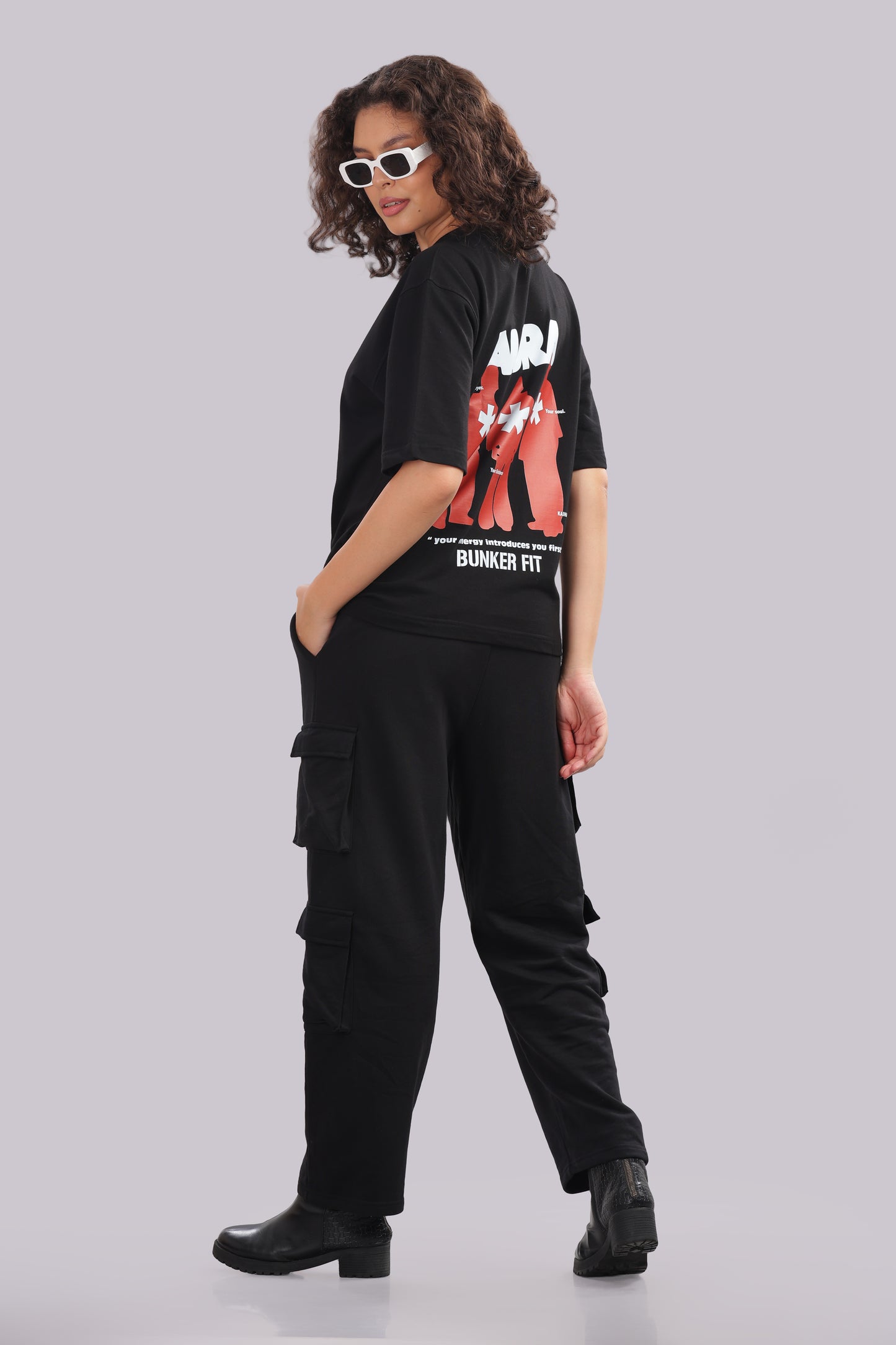 AURA Oversized Graphic Tee – Bunker Fit